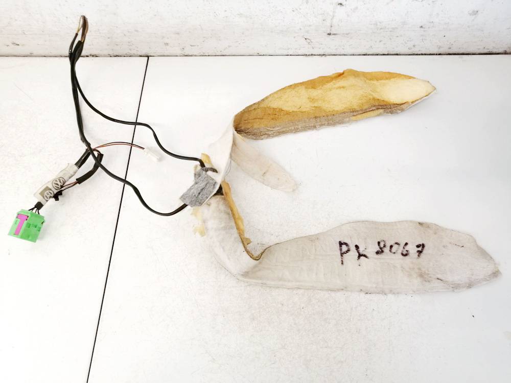 1J0963556 Volkswagen Bora 1998 Sedynes sildymo elementas