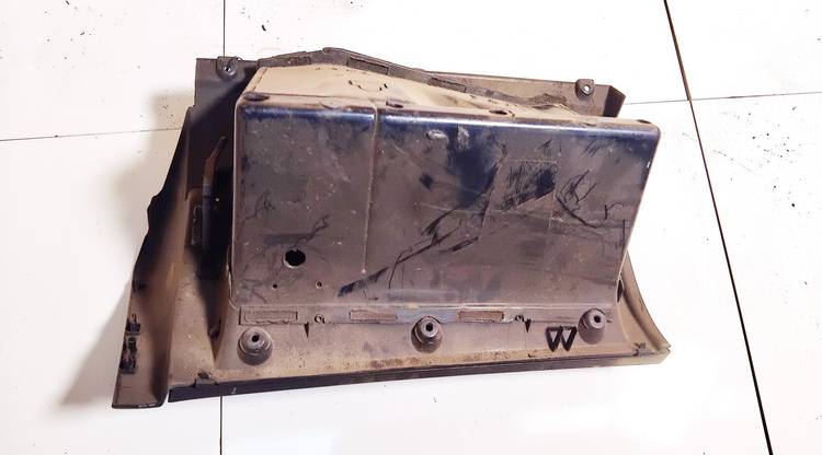 55D300064 Volkswagen Golf 1999 Mantu glabāšanas nodalījums - Thumbnail 2