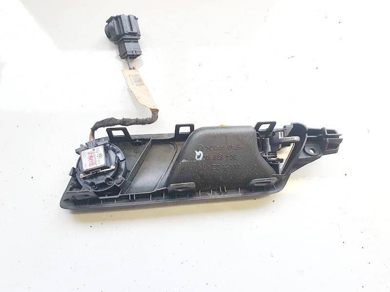 3C4839114 Volkswagen Passat 2005 Door Handle Interior - REAR RIGHT - Thumbnail 3