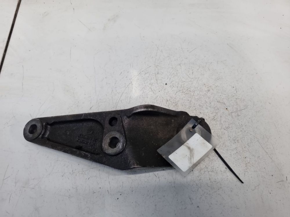 13130723 Opel Corsa 2010 Engine Mount Bracket and Gearbox Mount Bracket