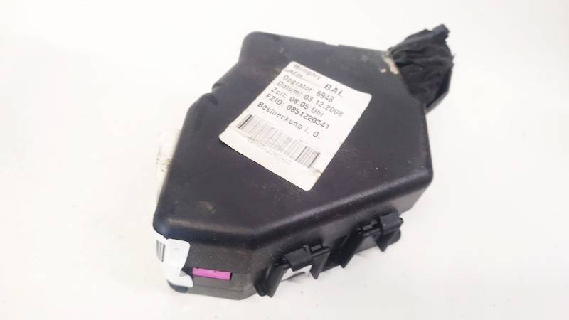 Audi A6 2009 Skrzynka bezpieczników - Thumbnail 2