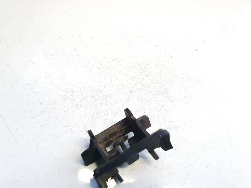 7L0853238A Volkswagen Touareg 2003 Other holders