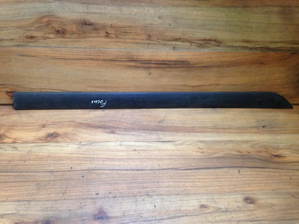 98ABF20939AEW Ford Focus 2000 Molding door - FRONT LEFT