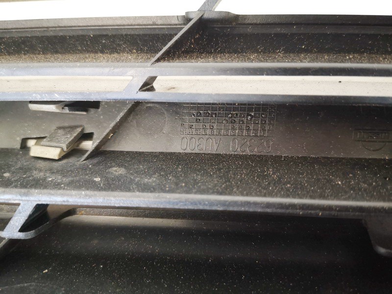 62320AU300 Nissan Primera 2003 Hood grille - FRONT - Thumbnail 3