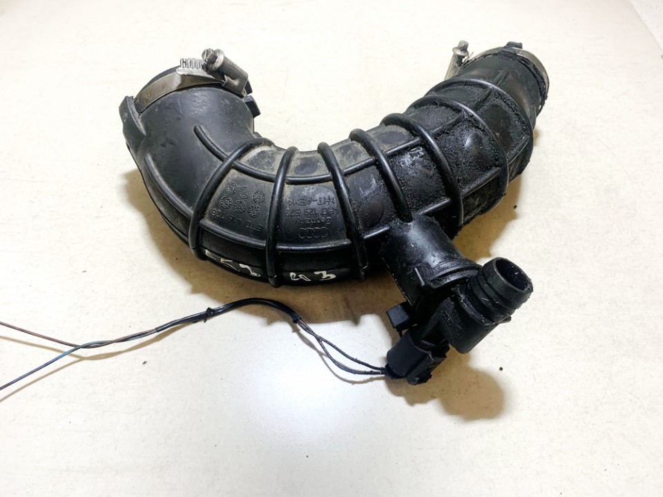 4H0129572 Audi A8 2013 Ilmaletku