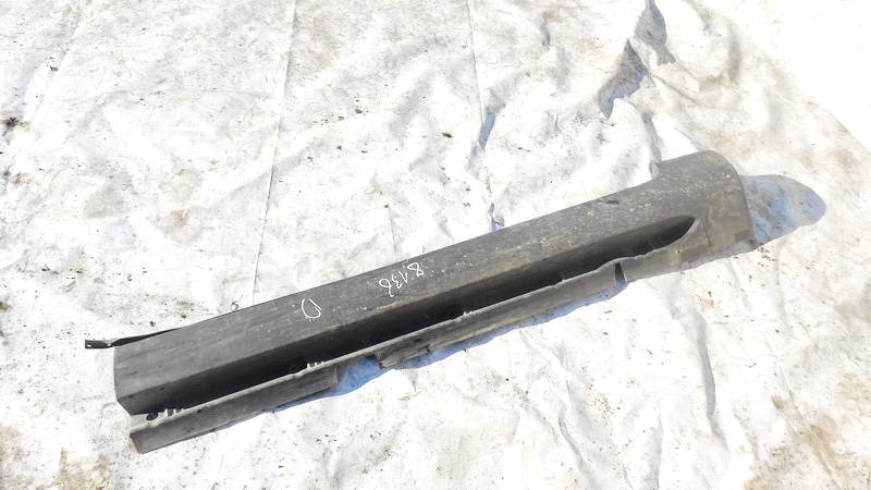 9178762 Volvo V70 2006 Plastikowy prawy próg