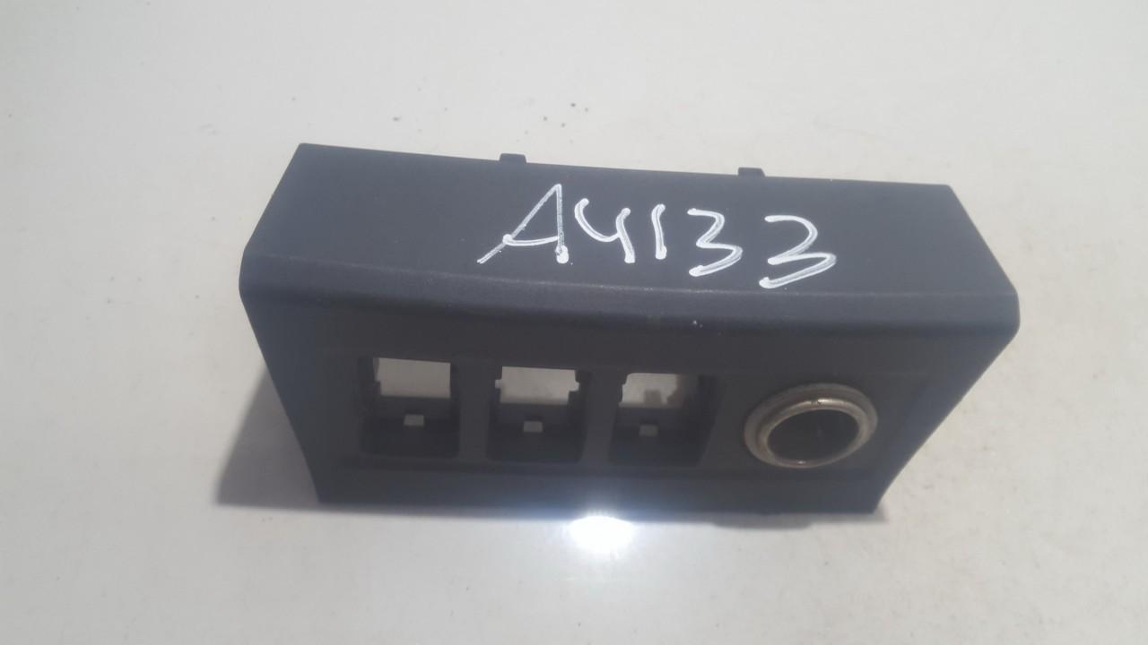 5544942010 Toyota RAV-4 2006 Wykończenie wnętrza (plastikowe elementy)