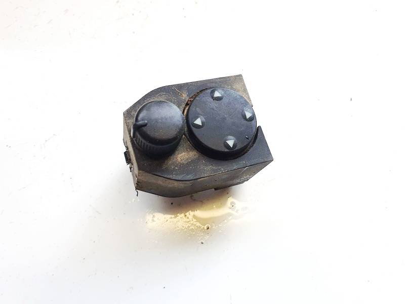 8D0959565 Audi A4 1996 Wing mirror control switch (Exterior Mirror Switch)