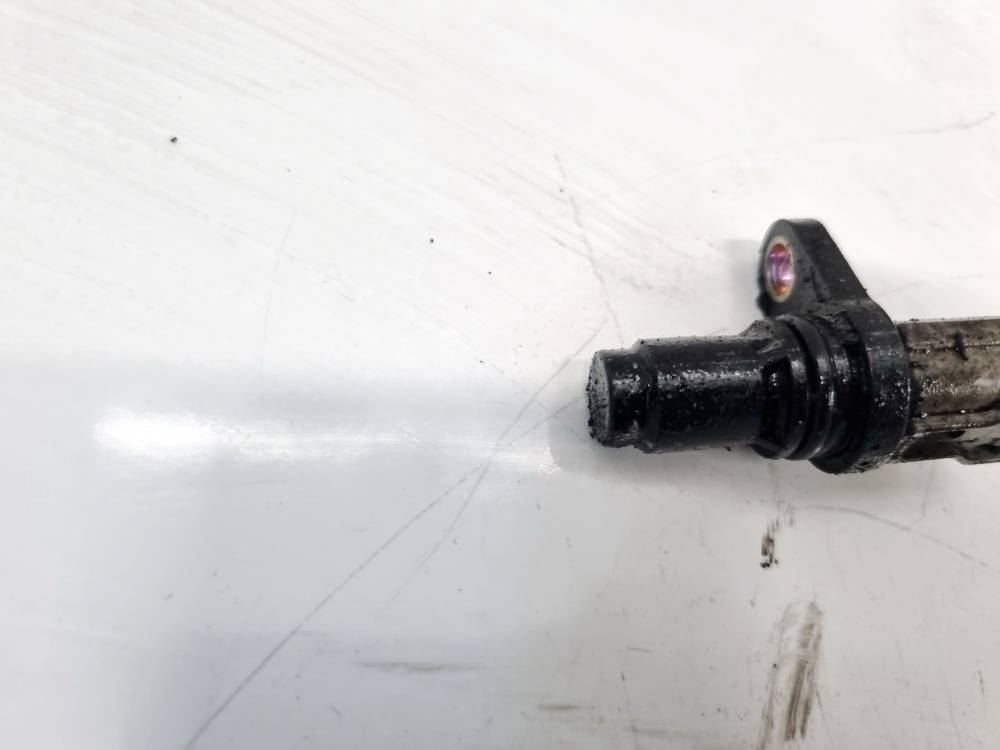 Toyota Auris 2008 Crankshaft Position Sensor - Thumbnail 2