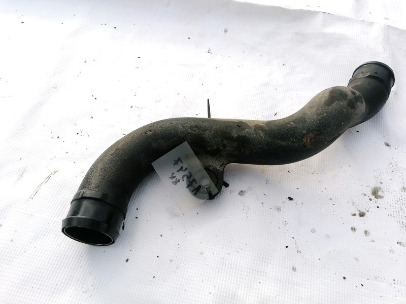 8D0145844A Volkswagen Passat 1997 TURBO INTERCOOLER PIPE HOSE
