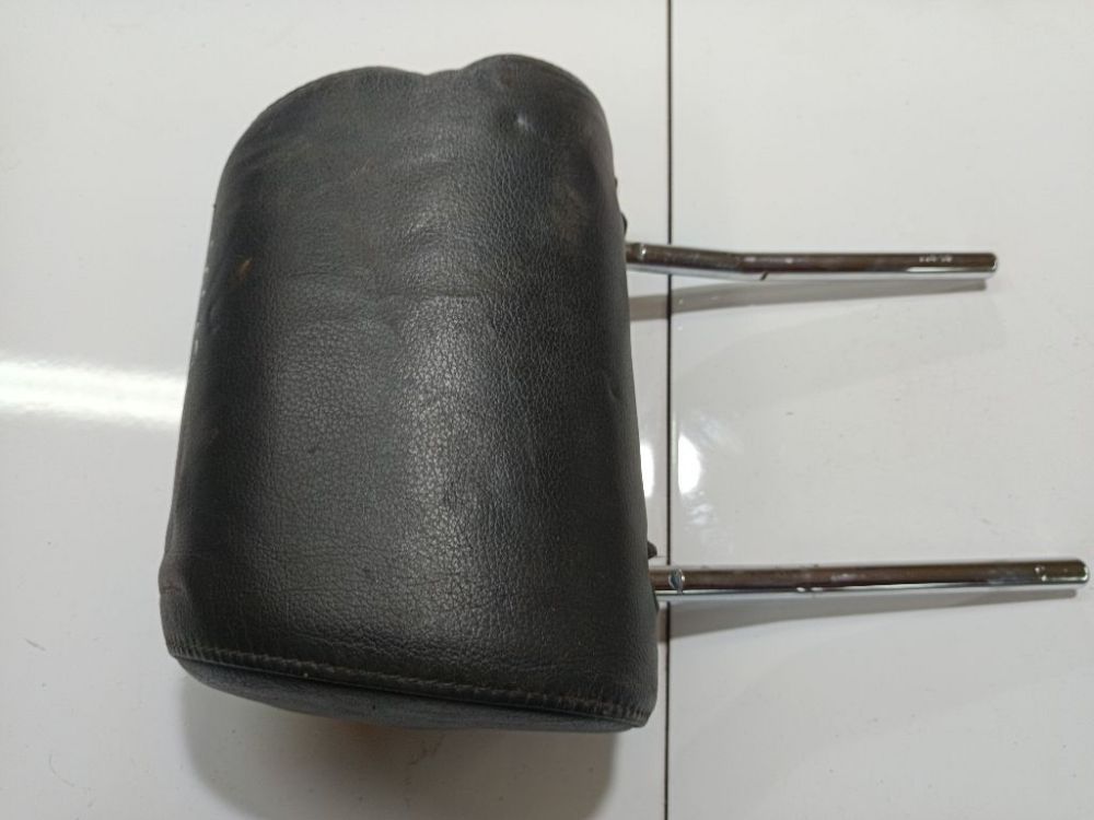 Audi A6 2005 Seat headrest