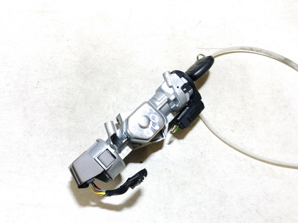 3M513F880AC Ford Focus 2005 Uzvedimo spyna