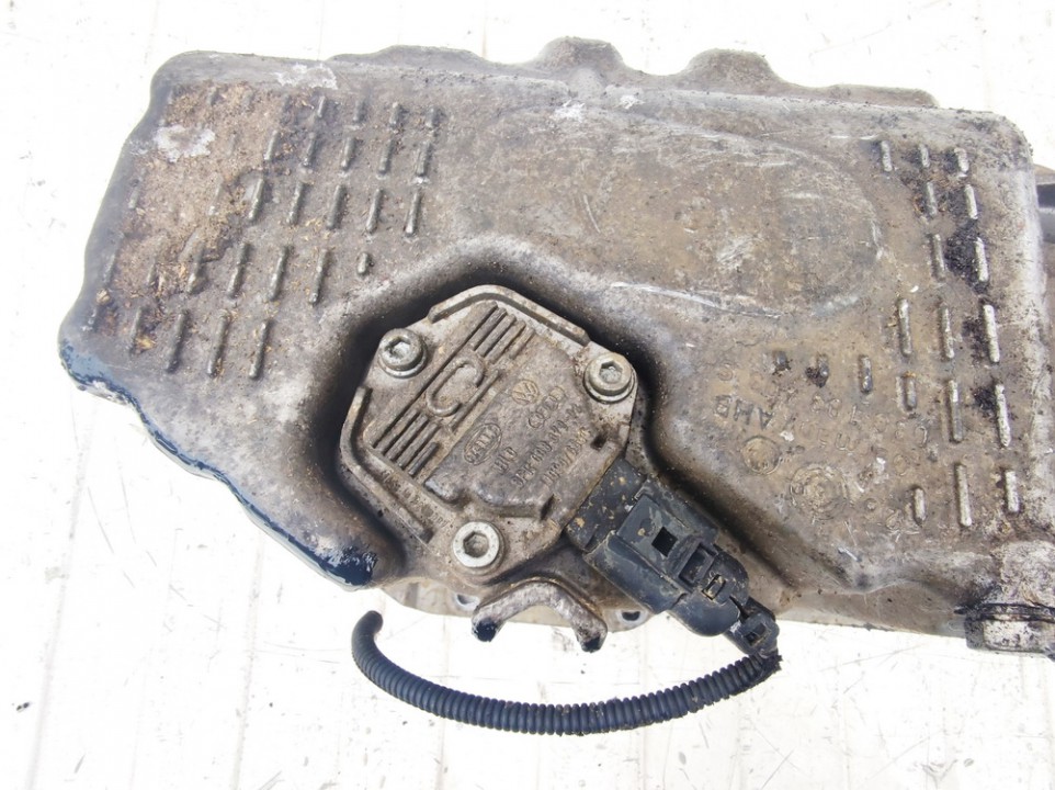 1j0907660c Oil Pressure Sensor (OIL LEVEL SENSOR) Volkswagen Golf 2004