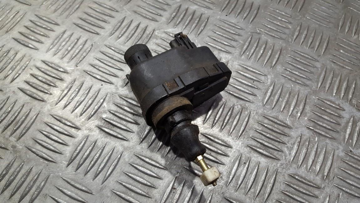 0132008302 Ford Scorpio 1985 Zibinto aukscio reguliatorius (korektorius)