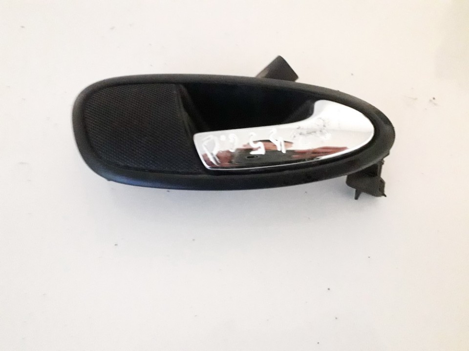 5p0837114 5p0.837.114 Door Handle Interior, Rear right Seat Leon 2005 1