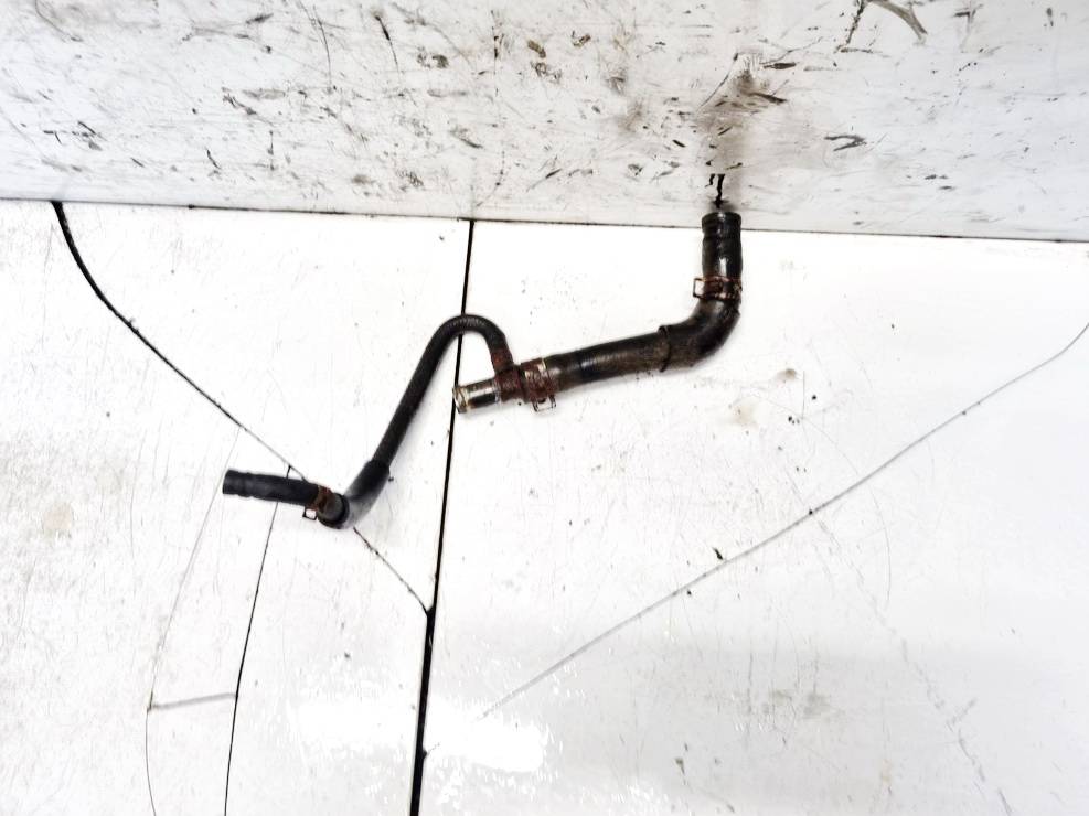 Mazda 6 2005 Ūdens šļūtene