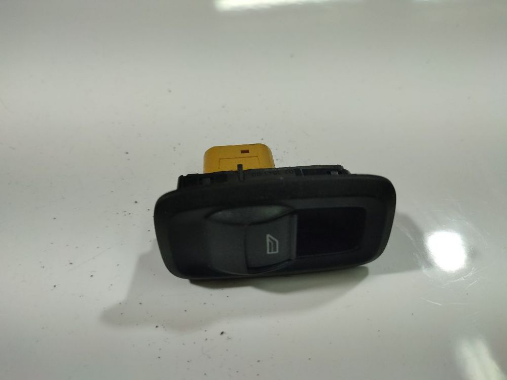 8A6T14529AA Ford Fiesta 2009 Power window control (Window Regulator-Window Switch)