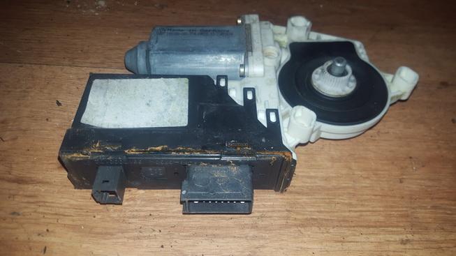 0536003503 Citroen C5 2002 Window Motor