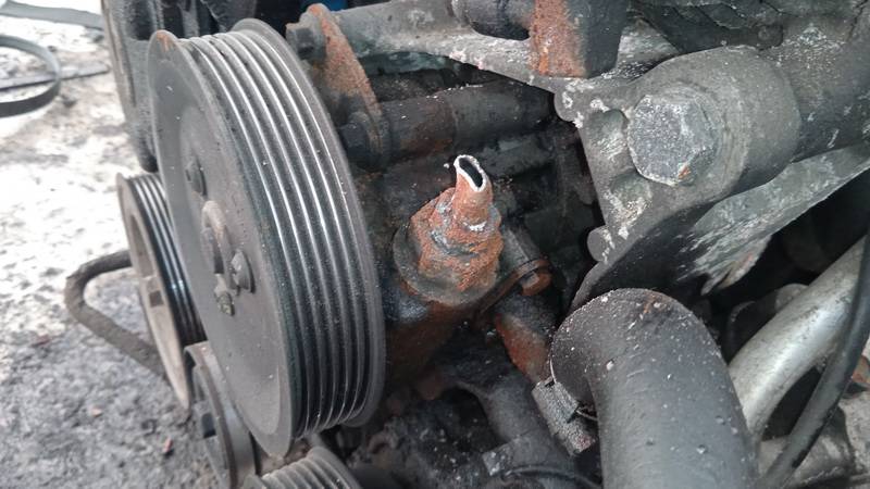 Rover 25 2002 Vairo stiprintuvo siurblys