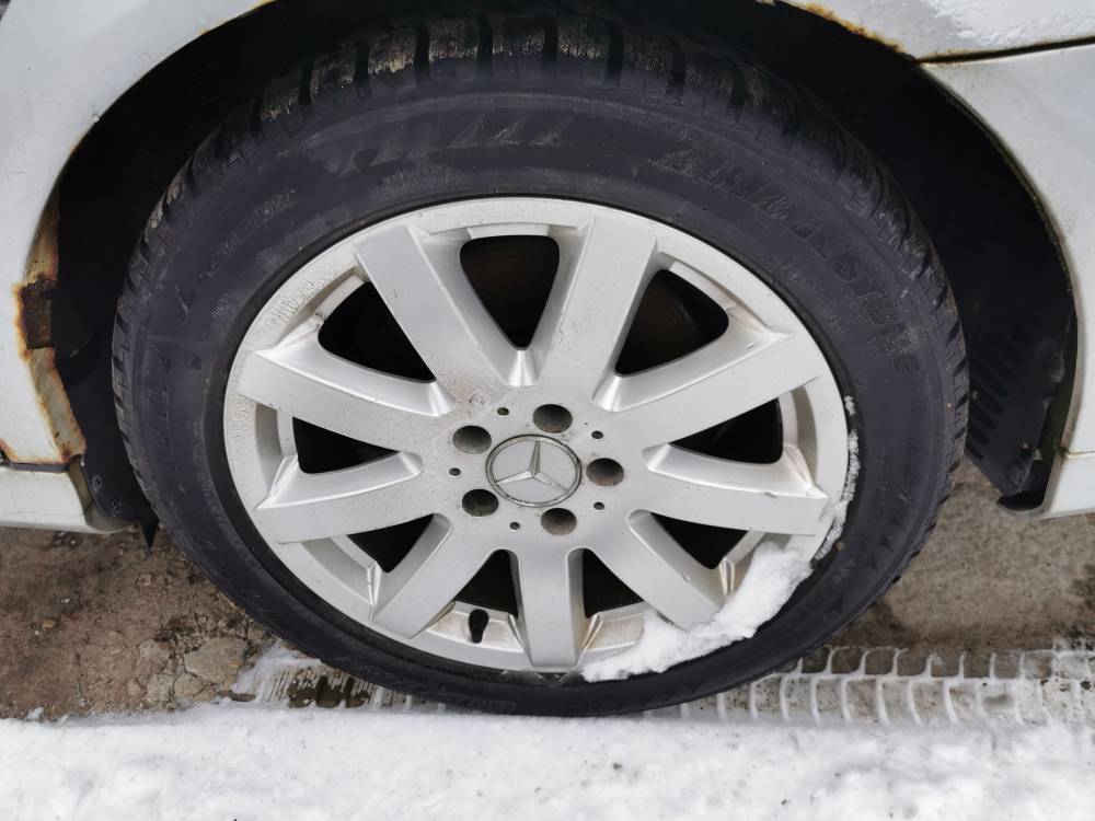 5X112 Mercedes-Benz E-CLASS 2008 Komplet Kół Zimowych R17