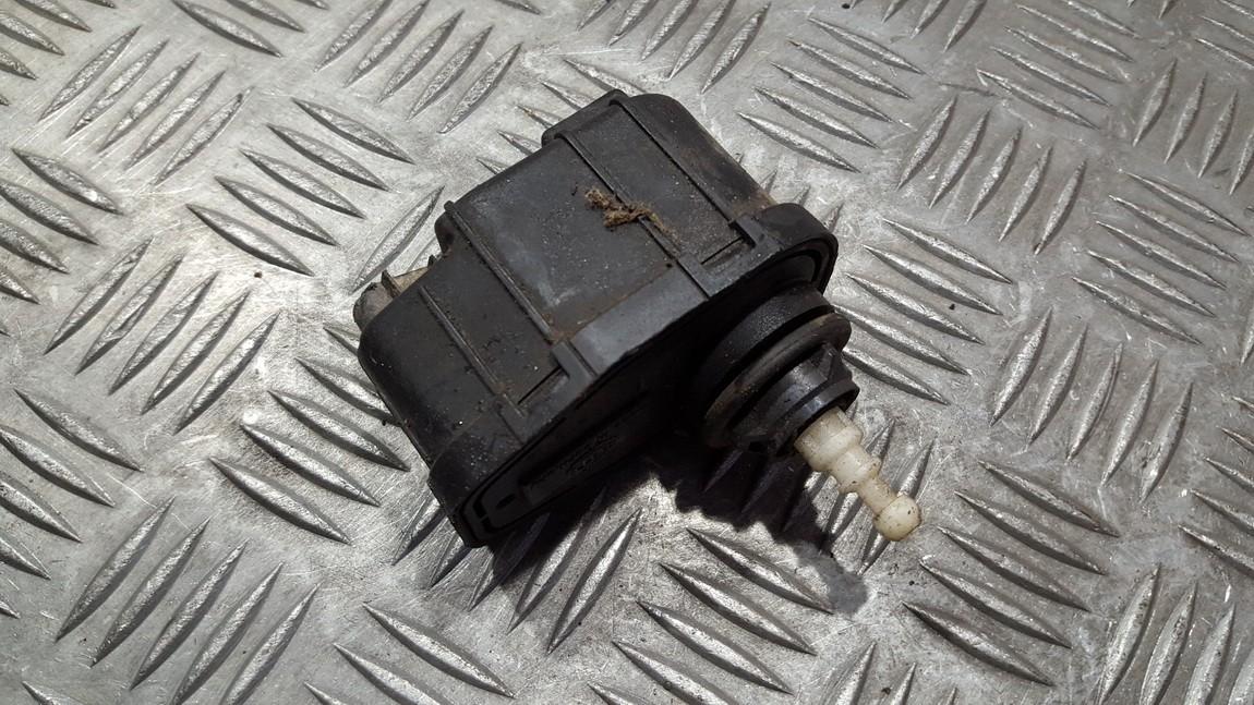 00437514 Opel Omega 1995 Zibinto aukscio reguliatorius (korektorius)