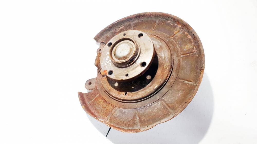 Peugeot 406 1999 Кулак поворотный задний правый