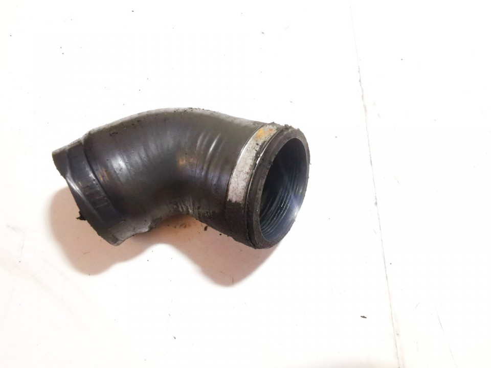 9161889 TURBO INTERCOOLER PIPE HOSE Volvo V70 1999 2.5L EIS01422506 Used Auto Parts Shop