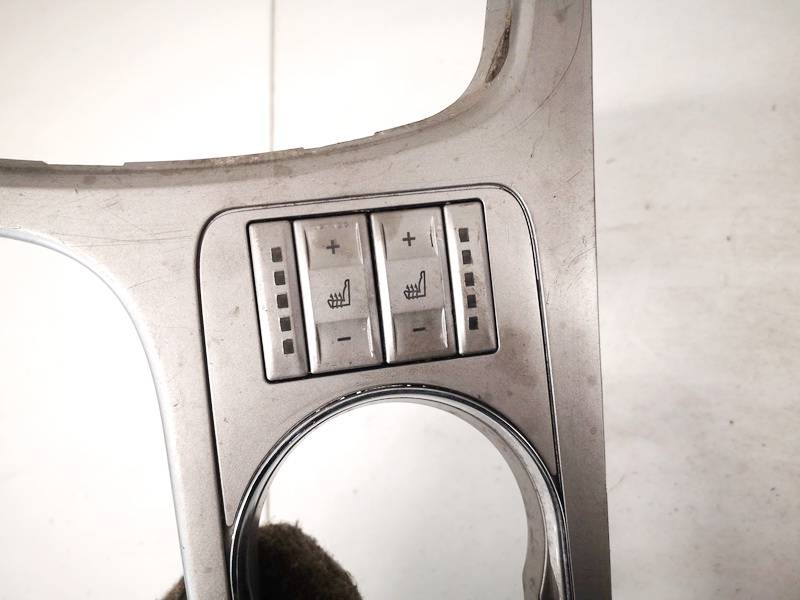 6M2T19K314AB Ford Mondeo 2008 Przycisk ogrzewania foteli