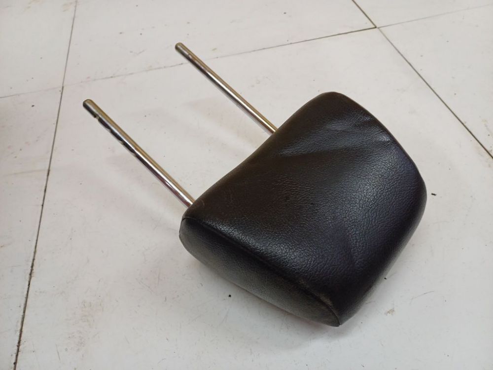 Skoda Superb 2011 Seat headrest - Thumbnail 4