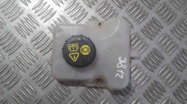 C23643550 Mazda 5 2005 Brake Master Cylinder Reservoir
