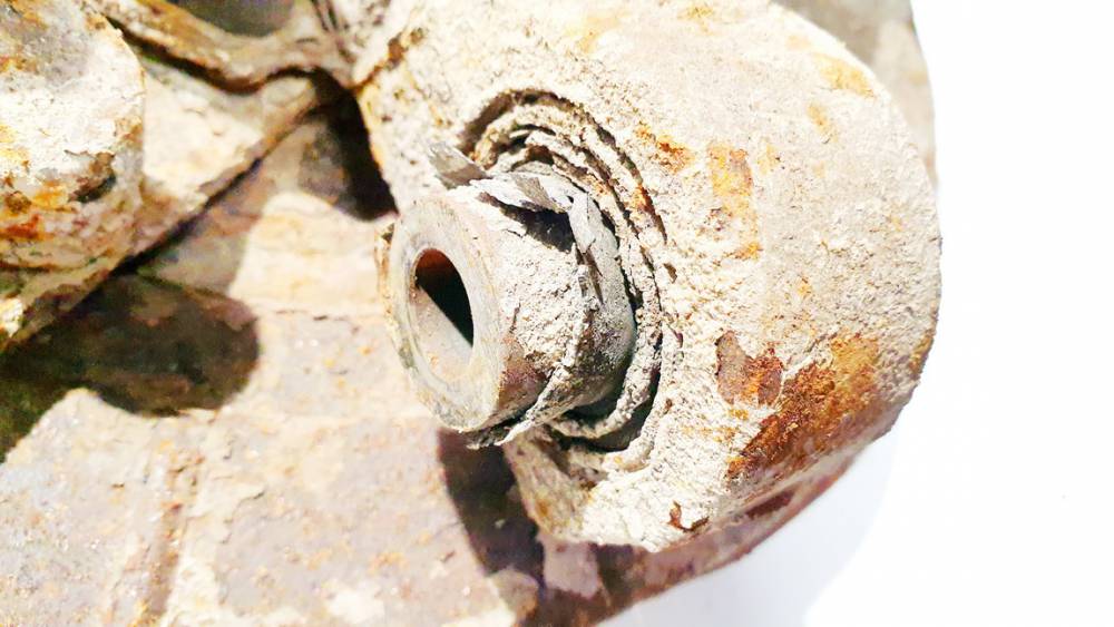 Peugeot 406 1999 поворотный кулак - задний левый - Thumbnail 2