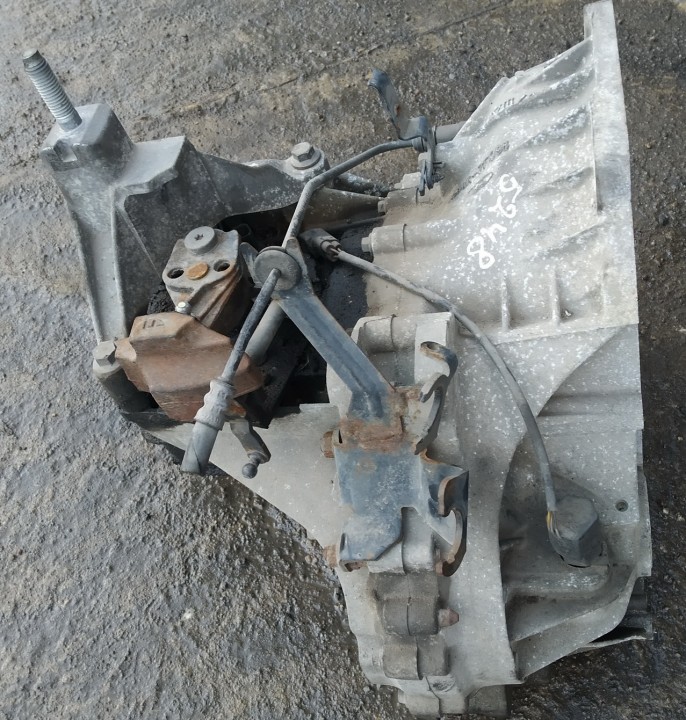 XS4R7F096CB Ford Focus 2004 Gearbox - Thumbnail 3