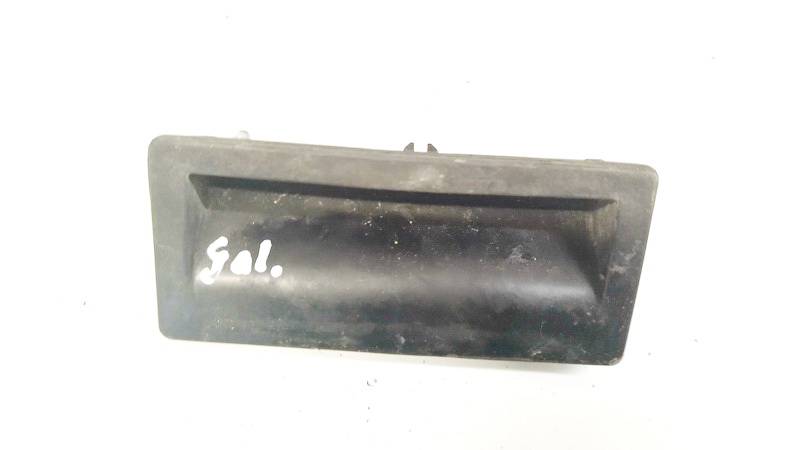 5N0827566 Volkswagen Passat 2010 Tailgate Boot Opening Switch and Handle - REAR