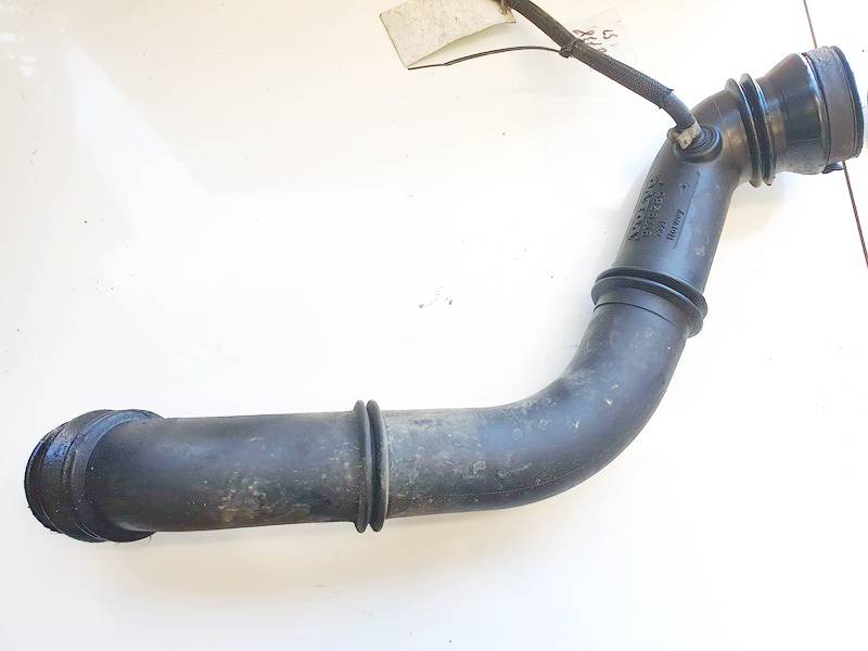 TURBO INTERCOOLER PIPE HOSE Volvo V70 2001    2.5 9179286