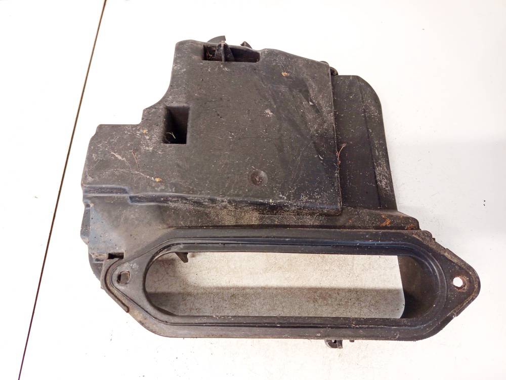 8D1907355B Volkswagen Passat 2000 Fuse Box Cover - Thumbnail 2