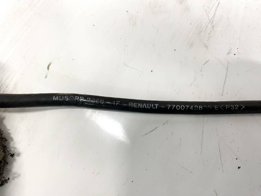 7700742835E Renault Megane 1996 Sytytysjohdot - Thumbnail 4