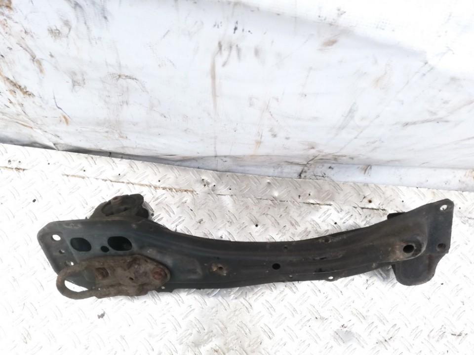 Toyota Corolla Verso 2005 Subframe Suspension axle support - Thumbnail 2