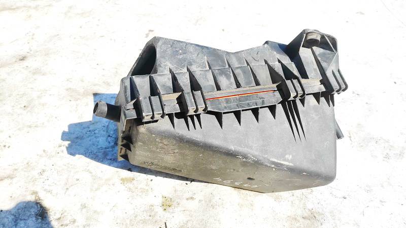 1J0129607AE Volkswagen Golf 1999 Air filter box