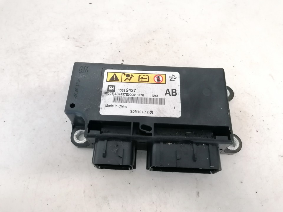 13582437 Chevrolet Orlando 2011 SRS gaisa spilvena dators – gaisa spilvenu vadības bloks
