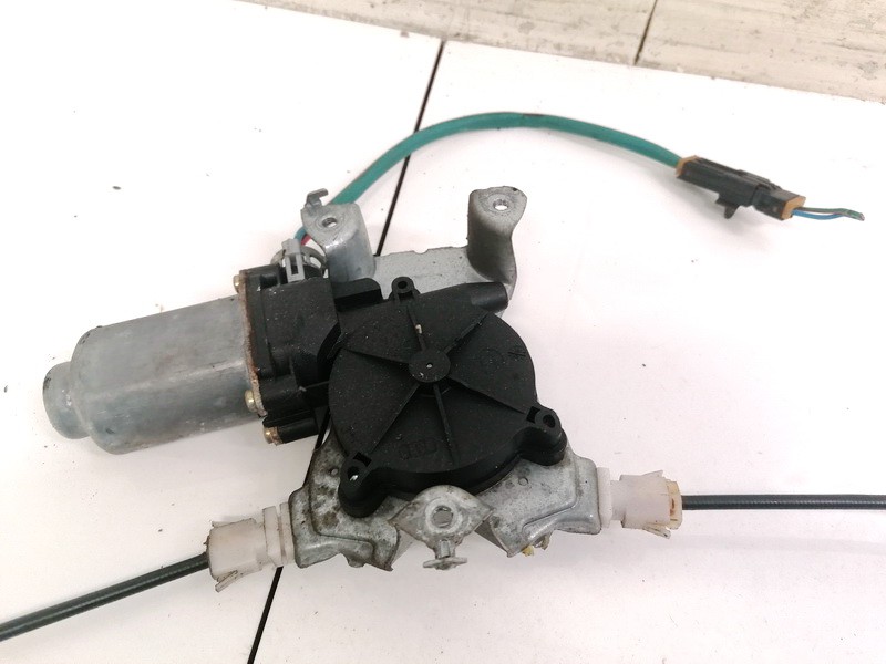 400601T5 Nissan Almera Tino 2000 Window Motor - FRONT LEFT