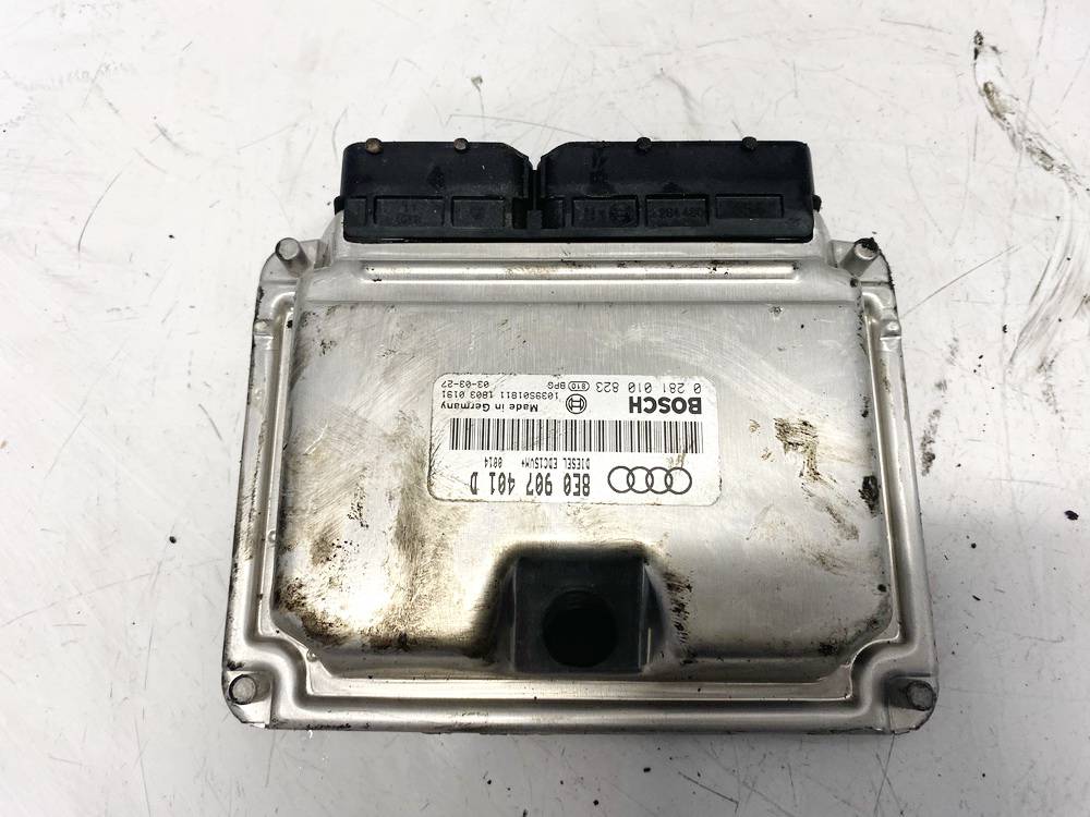 8E0907401D Audi A4 2004 Dzinēja vadības bloks