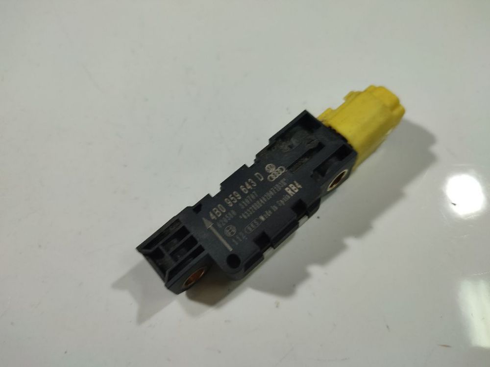 4B0959643D Audi A3 2007 Srs Airbag crash sensor