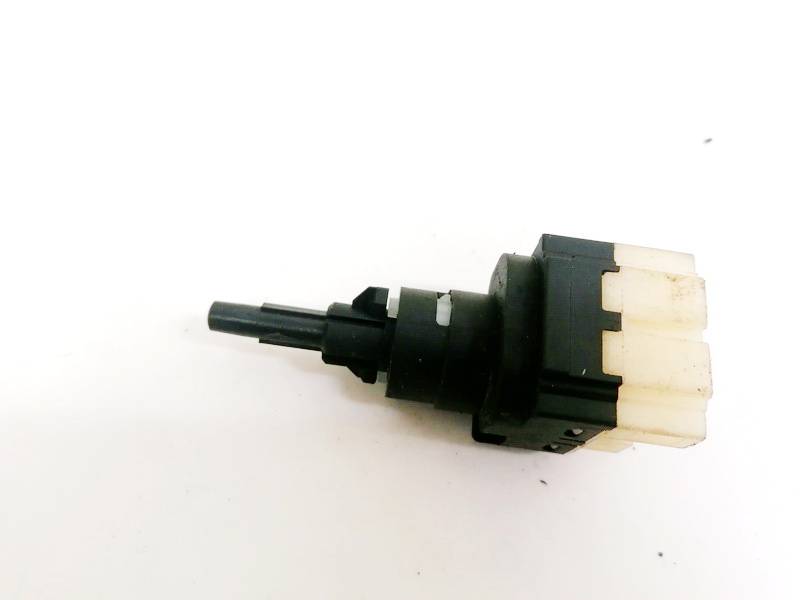 1K2945511 Volkswagen Passat 2002 Датчик включения стоп-сигнала - Thumbnail 2