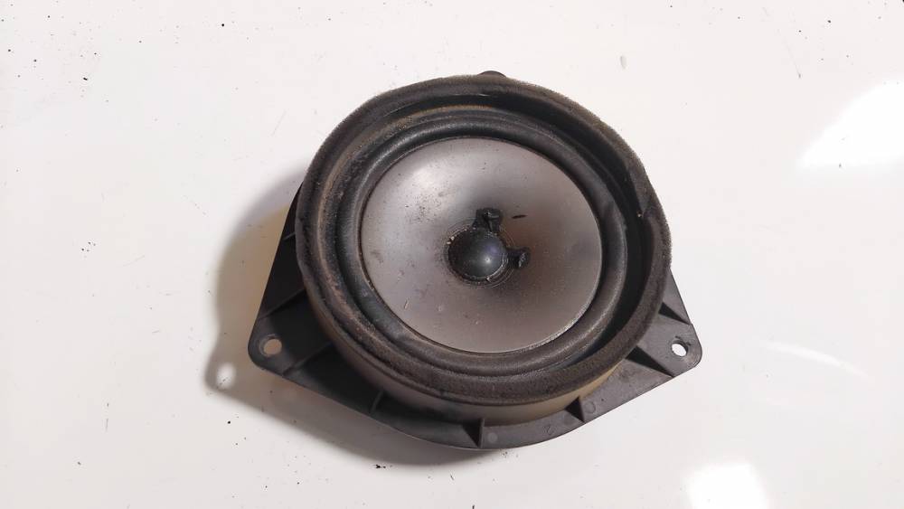 8616052020 Toyota Yaris Verso 2000 Kaiutin