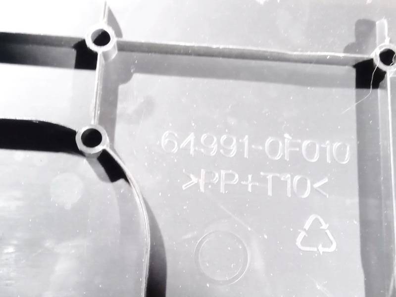 649910F010 Toyota Corolla Verso 2006 Salona apdare (plastmasas) - Thumbnail 3