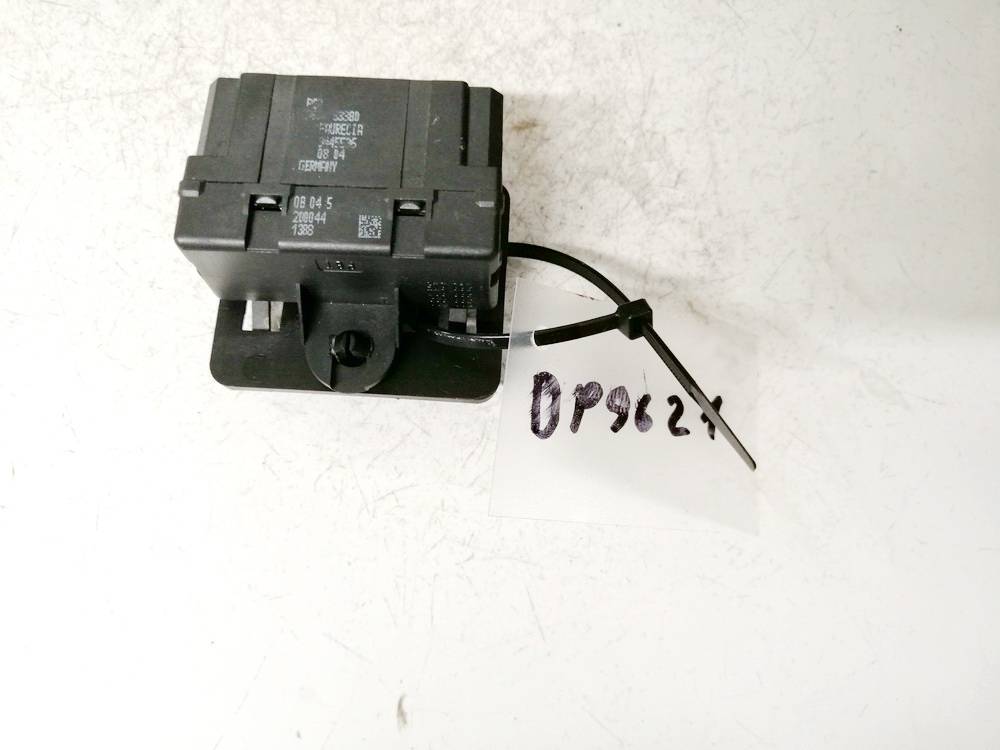 200000 Citroen C4 2008 Relay module