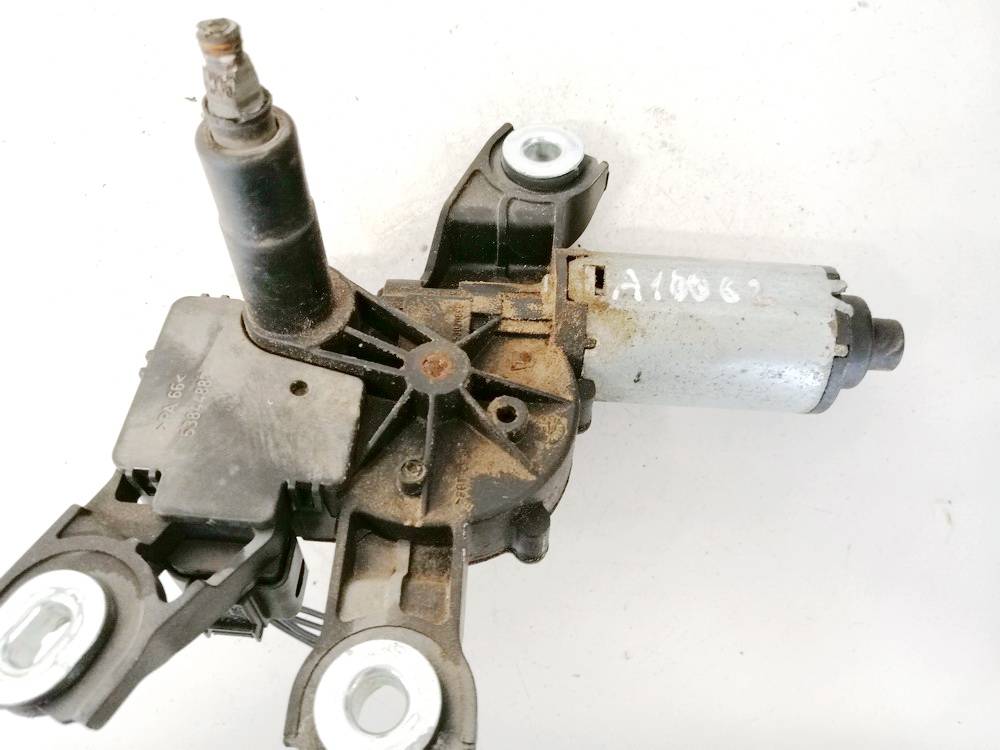 53032812 Volkswagen Passat 2010 Wiper motor (Rear Screen Wiper Engine) - REAR - Thumbnail 2