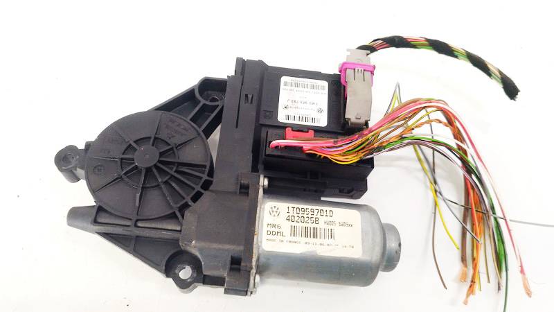 1K0959793J Skoda Octavia 2006 Window Motor - FRONT LEFT