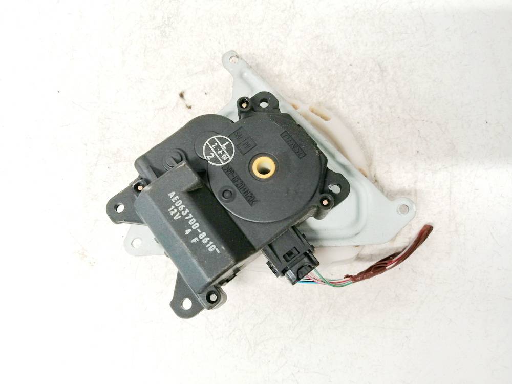 AE0637008610 Toyota Avensis 2004 Heater Vent Flap Control Actuator Motor