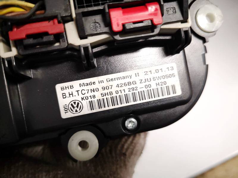 7N0907426BG Volkswagen Passat 2013 Climate Control Panel (heater control switches) - Thumbnail 3